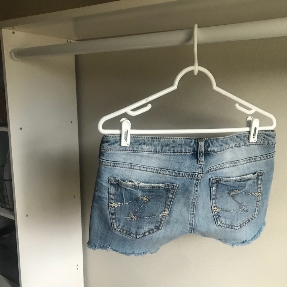 Silver Jeans Cut off shorts